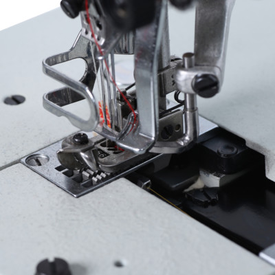 GK1500D-01 Промышленная швейная машина Typical (комплект: голова+стол)7